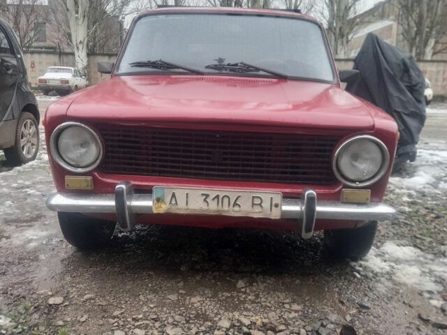 Червоний ВАЗ 2102, об'ємом двигуна 0 л та пробігом 200 тис. км за 592 $, фото 1 на Automoto.ua