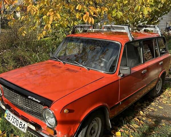 ВАЗ 2102 1985 в Казатине на Automoto.ua Красный ВАЗ 2102, объемом двигателя 1.3 л и пробегом 65 тыс. км за 1000 $, фото 1 на Automoto.ua