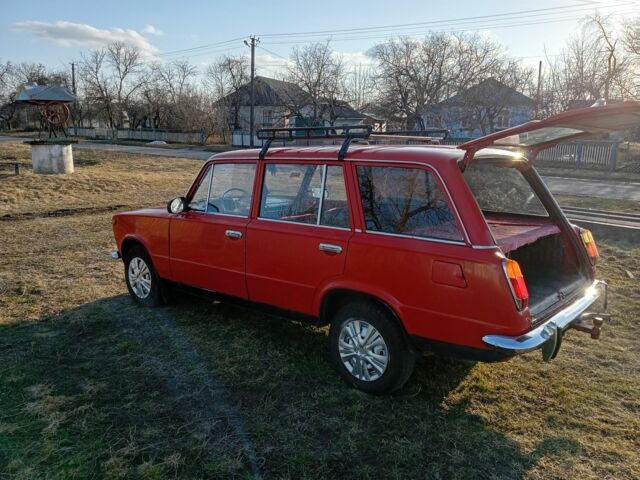 Червоний ВАЗ 2102, об'ємом двигуна 1.2 л та пробігом 35 тис. км за 1300 $, фото 1 на Automoto.ua