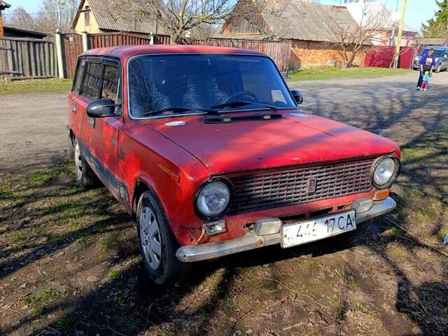 Червоний ВАЗ 2102, об'ємом двигуна 1.5 л та пробігом 111 тис. км за 320 $, фото 1 на Automoto.ua