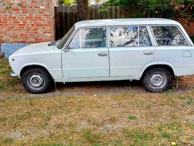 ВАЗ 2102, объемом двигателя 1.3 л и пробегом 160 тыс. км за 1300 $, фото 1 на Automoto.ua