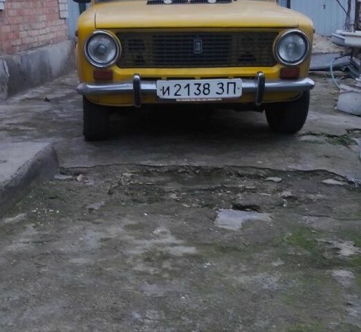 Жовтий ВАЗ 2102, об'ємом двигуна 1 л та пробігом 1000 тис. км за 629 $, фото 1 на Automoto.ua