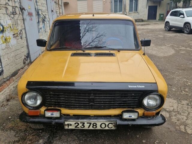 Жовтий ВАЗ 2102, об'ємом двигуна 1.3 л та пробігом 200 тис. км за 650 $, фото 1 на Automoto.ua