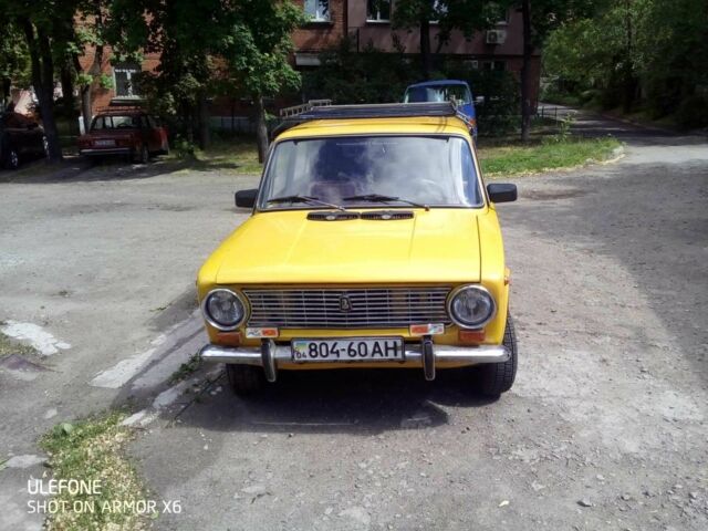 Желтый ВАЗ 2102, объемом двигателя 1 л и пробегом 1 тыс. км за 750 $, фото 1 на Automoto.ua