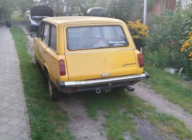Жовтий ВАЗ 2102, об'ємом двигуна 1.3 л та пробігом 50 тис. км за 20000 $, фото 1 на Automoto.ua