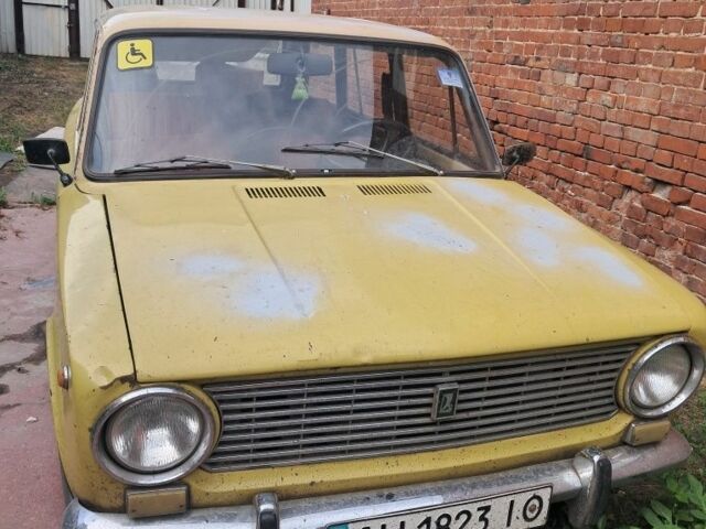 Желтый ВАЗ 2102, объемом двигателя 0 л и пробегом 1000 тыс. км за 516 $, фото 1 на Automoto.ua
