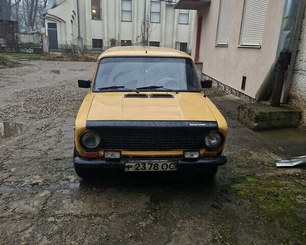 Желтый ВАЗ 2102, объемом двигателя 1.3 л и пробегом 500 тыс. км за 700 $, фото 1 на Automoto.ua