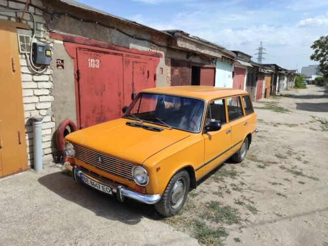 Желтый ВАЗ 2102, объемом двигателя 1.3 л и пробегом 78 тыс. км за 1550 $, фото 1 на Automoto.ua