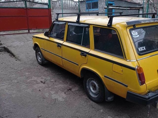 Желтый ВАЗ 2102, объемом двигателя 1.5 л и пробегом 230 тыс. км за 650 $, фото 1 на Automoto.ua