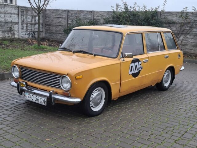 Желтый ВАЗ 2102, объемом двигателя 1.6 л и пробегом 40 тыс. км за 950 $, фото 1 на Automoto.ua