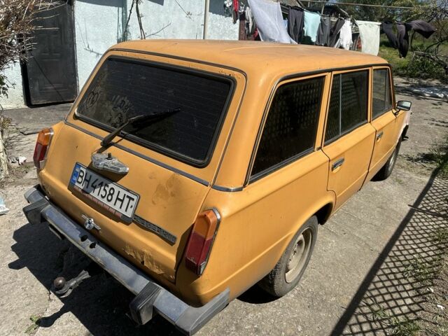Желтый ВАЗ 2102, объемом двигателя 1.2 л и пробегом 200 тыс. км за 550 $, фото 1 на Automoto.ua
