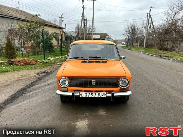 Желтый ВАЗ 2102, объемом двигателя 1.5 л и пробегом 212 тыс. км за 470 $, фото 1 на Automoto.ua