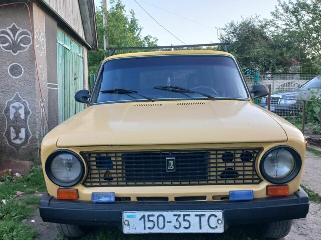 Жовтий ВАЗ 2102, об'ємом двигуна 1.2 л та пробігом 140 тис. км за 625 $, фото 1 на Automoto.ua