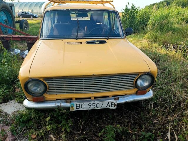 Жовтий ВАЗ 2102, об'ємом двигуна 1.2 л та пробігом 1000 тис. км за 250 $, фото 1 на Automoto.ua
