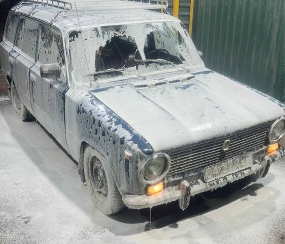 Синий ВАЗ 2102, объемом двигателя 1.3 л и пробегом 150 тыс. км за 350 $, фото 1 на Automoto.ua