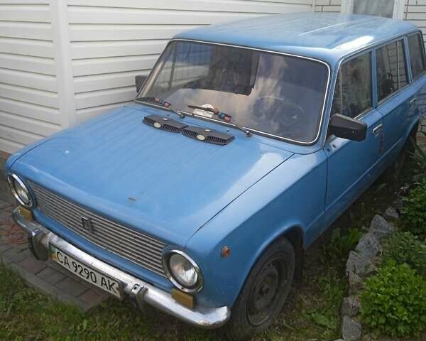 Синий ВАЗ 2102, объемом двигателя 1.2 л и пробегом 230 тыс. км за 800 $, фото 1 на Automoto.ua