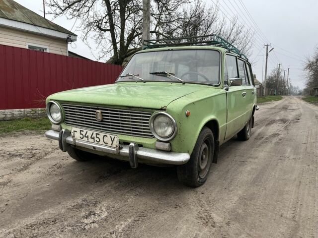 Зеленый ВАЗ 2102, объемом двигателя 0 л и пробегом 70 тыс. км за 500 $, фото 1 на Automoto.ua