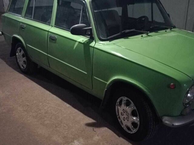 Зеленый ВАЗ 2102, объемом двигателя 0 л и пробегом 3 тыс. км за 2105 $, фото 1 на Automoto.ua