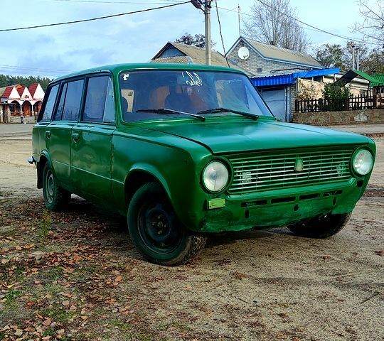 Зелений ВАЗ 2102, об'ємом двигуна 1.5 л та пробігом 0 тис. км за 400 $, фото 1 на Automoto.ua