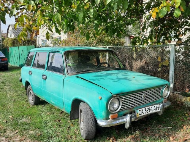 Зеленый ВАЗ 2102, объемом двигателя 0 л и пробегом 300 тыс. км за 311 $, фото 1 на Automoto.ua