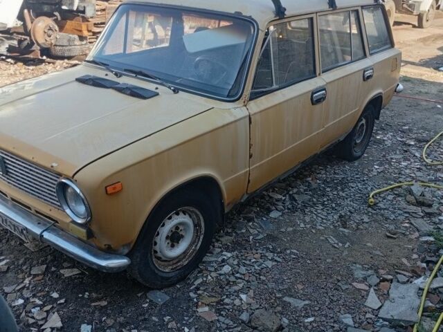 Оранжевый ВАЗ 2102, объемом двигателя 1.5 л и пробегом 200 тыс. км за 299 $, фото 1 на Automoto.ua