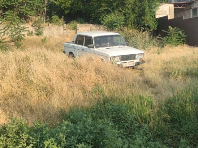 Белый ВАЗ 2103, объемом двигателя 1 л и пробегом 160 тыс. км за 650 $, фото 1 на Automoto.ua