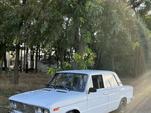 Белый ВАЗ 2103, объемом двигателя 0 л и пробегом 100 тыс. км за 561 $, фото 1 на Automoto.ua