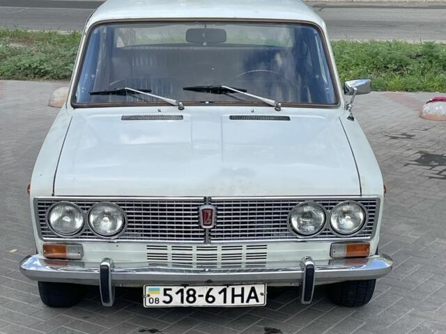 Белый ВАЗ 2103, объемом двигателя 1.5 л и пробегом 124 тыс. км за 752 $, фото 1 на Automoto.ua