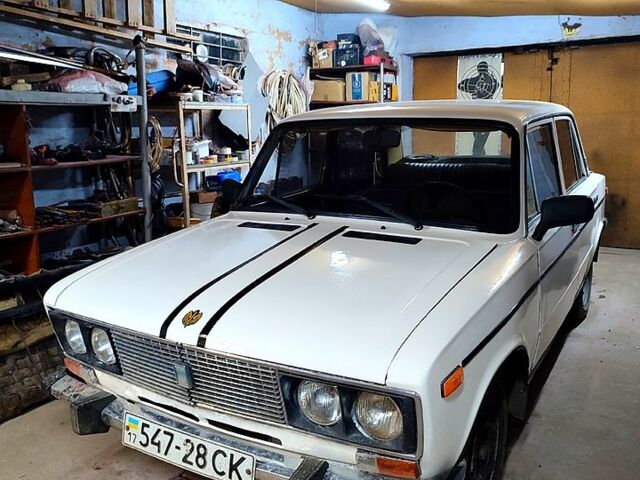 Белый ВАЗ 2103, объемом двигателя 1.5 л и пробегом 200 тыс. км за 850 $, фото 1 на Automoto.ua