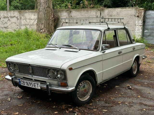 Білий ВАЗ 2103, об'ємом двигуна 1.5 л та пробігом 115 тис. км за 1500 $, фото 1 на Automoto.ua