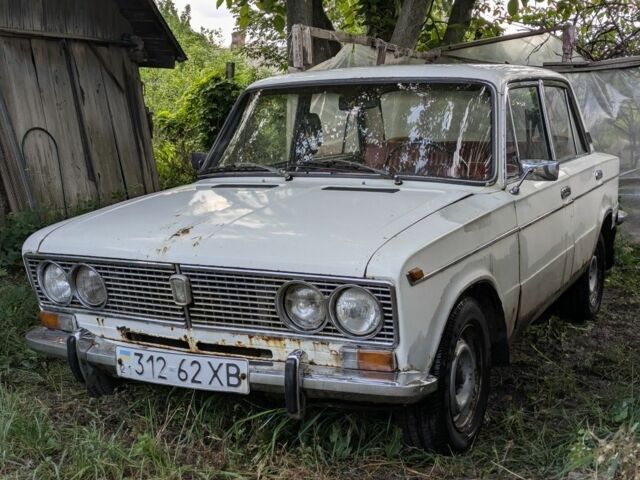 Белый ВАЗ 2103, объемом двигателя 1.5 л и пробегом 41 тыс. км за 500 $, фото 1 на Automoto.ua
