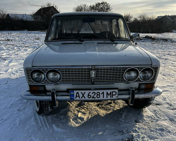 Белый ВАЗ 2103, объемом двигателя 1.45 л и пробегом 100 тыс. км за 1969 $, фото 1 на Automoto.ua