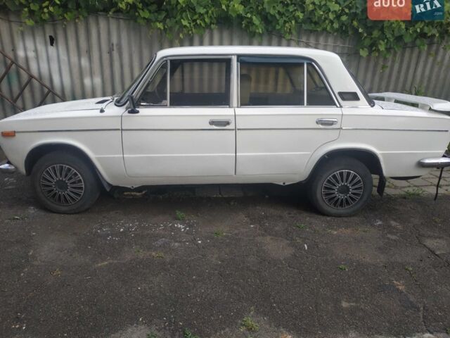 Белый ВАЗ 2103, объемом двигателя 1.5 л и пробегом 213 тыс. км за 604 $, фото 1 на Automoto.ua