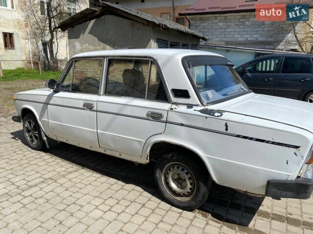 Белый ВАЗ 2103, объемом двигателя 1.3 л и пробегом 250 тыс. км за 350 $, фото 1 на Automoto.ua