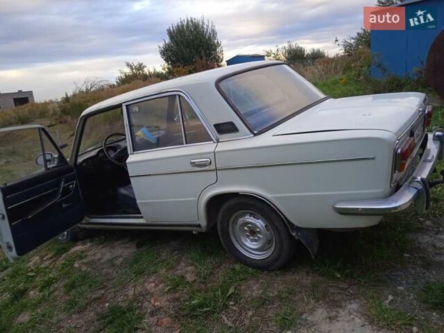 Белый ВАЗ 2103, объемом двигателя 1.3 л и пробегом 80 тыс. км за 720 $, фото 1 на Automoto.ua