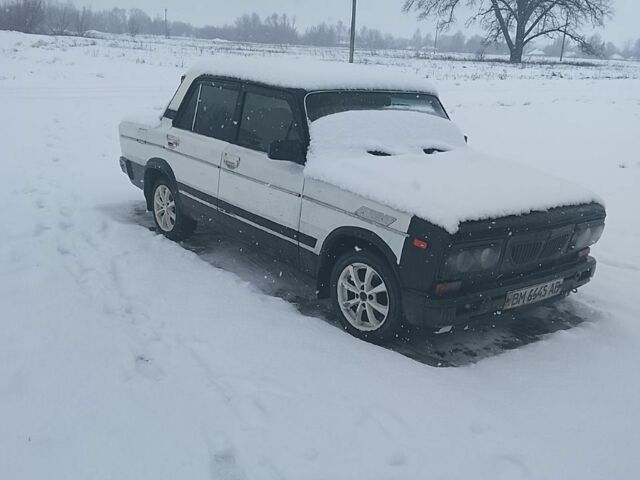 Белый ВАЗ 2103, объемом двигателя 1.5 л и пробегом 81 тыс. км за 419 $, фото 1 на Automoto.ua