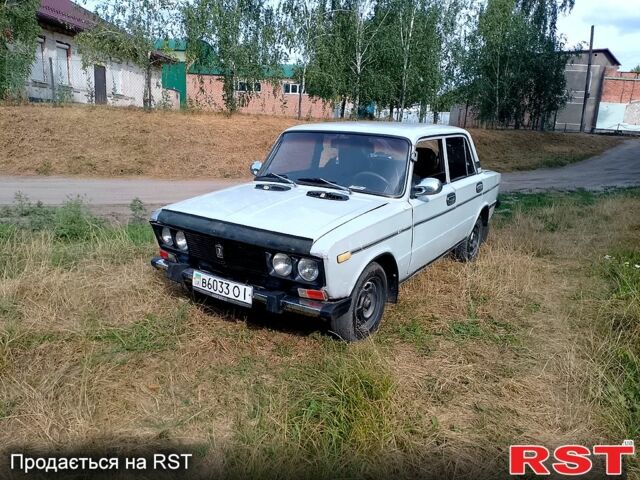 Белый ВАЗ 2103, объемом двигателя 1.5 л и пробегом 210 тыс. км за 450 $, фото 1 на Automoto.ua