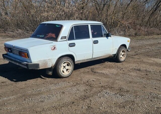 Белый ВАЗ 2103, объемом двигателя 0 л и пробегом 65 тыс. км за 678 $, фото 1 на Automoto.ua