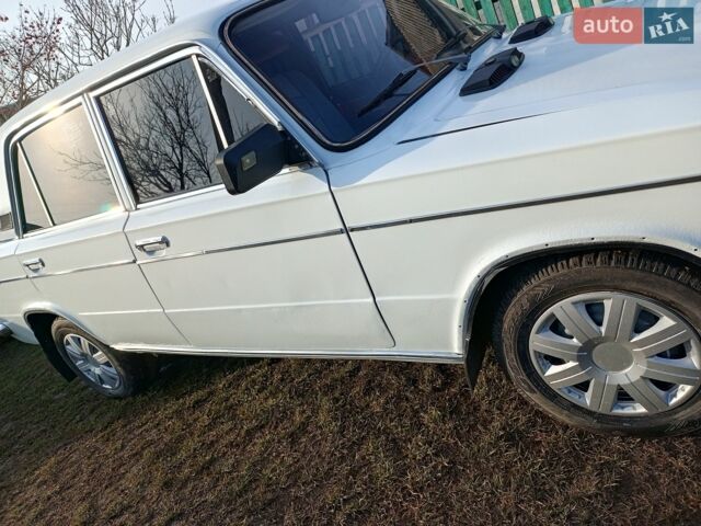 Белый ВАЗ 2103, объемом двигателя 1.29 л и пробегом 53 тыс. км за 844 $, фото 1 на Automoto.ua