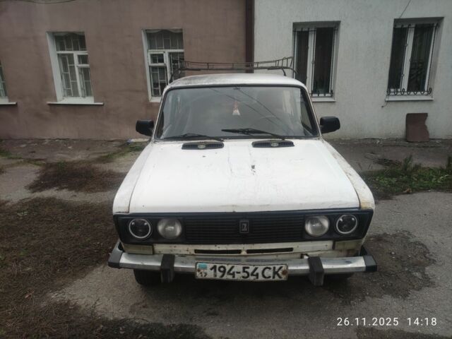 Белый ВАЗ 2103, объемом двигателя 1.5 л и пробегом 200 тыс. км за 600 $, фото 1 на Automoto.ua