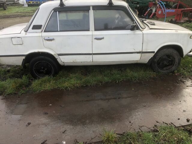 Білий ВАЗ 2103, об'ємом двигуна 0 л та пробігом 1000 тис. км за 355 $, фото 1 на Automoto.ua