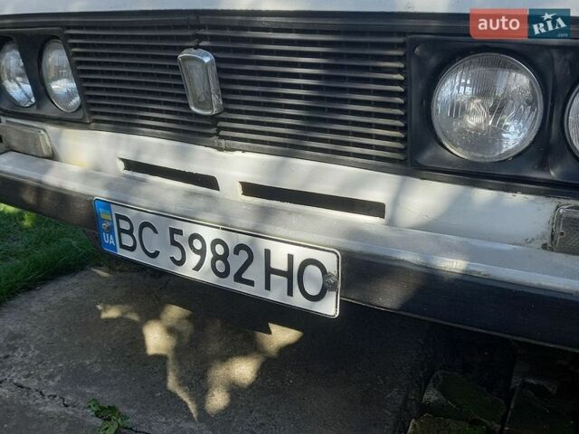 Белый ВАЗ 2103, объемом двигателя 1.5 л и пробегом 100 тыс. км за 500 $, фото 1 на Automoto.ua