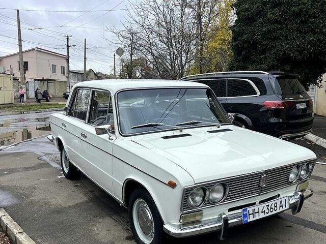 Белый ВАЗ 2103, объемом двигателя 1.5 л и пробегом 67 тыс. км за 2200 $, фото 1 на Automoto.ua