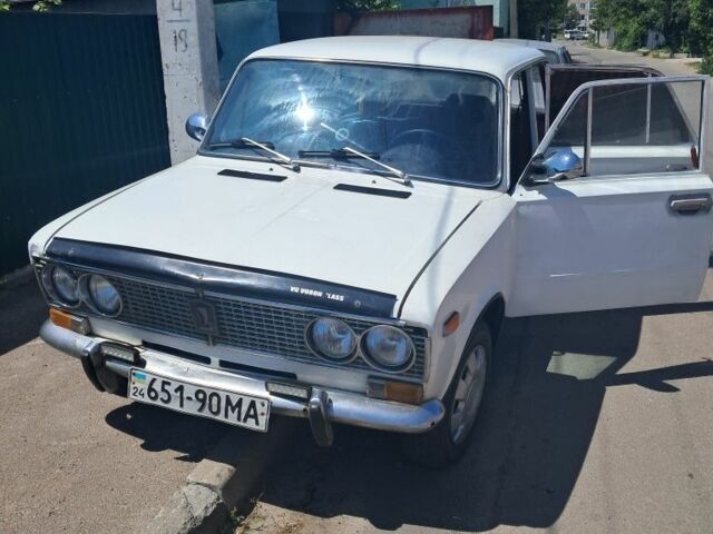 Белый ВАЗ 2103, объемом двигателя 1 л и пробегом 125 тыс. км за 385 $, фото 1 на Automoto.ua