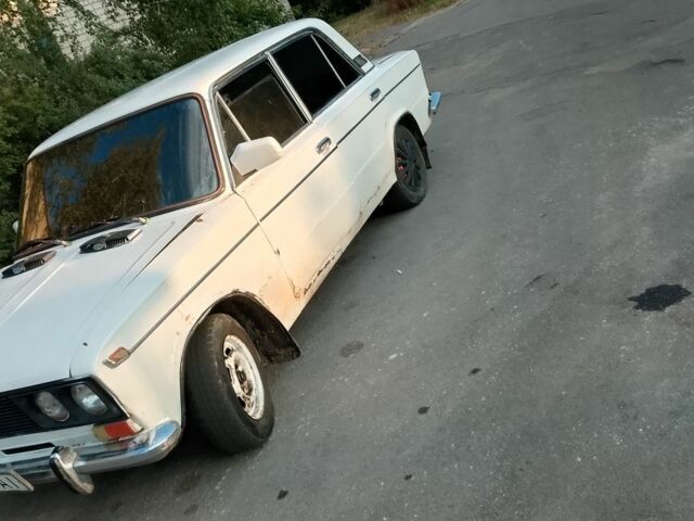Білий ВАЗ 2103, об'ємом двигуна 1.6 л та пробігом 1000 тис. км за 414 $, фото 1 на Automoto.ua