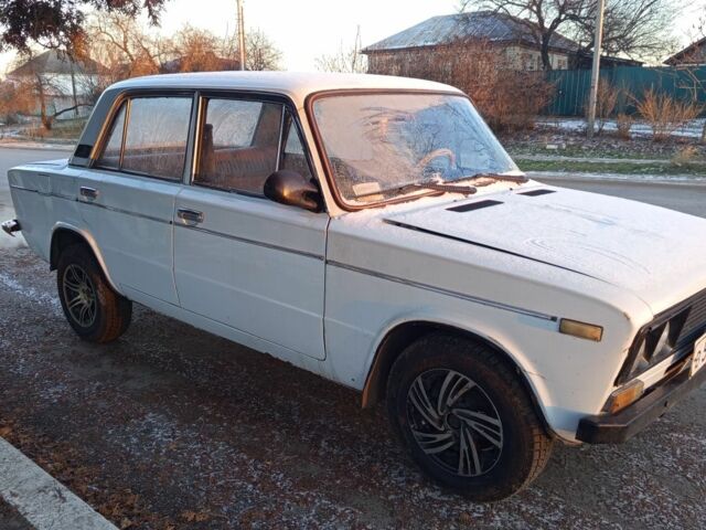 Белый ВАЗ 2103, объемом двигателя 1.6 л и пробегом 70 тыс. км за 1000 $, фото 1 на Automoto.ua