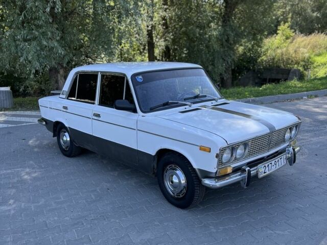 Белый ВАЗ 2103, объемом двигателя 1.5 л и пробегом 3 тыс. км за 627 $, фото 1 на Automoto.ua