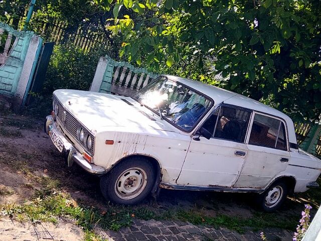 Белый ВАЗ 2103, объемом двигателя 1.5 л и пробегом 164 тыс. км за 390 $, фото 1 на Automoto.ua