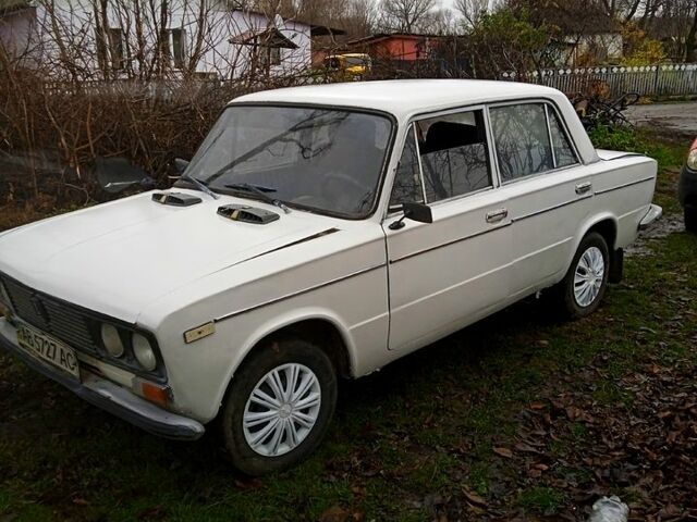 Білий ВАЗ 2103, об'ємом двигуна 1.5 л та пробігом 220 тис. км за 350 $, фото 1 на Automoto.ua