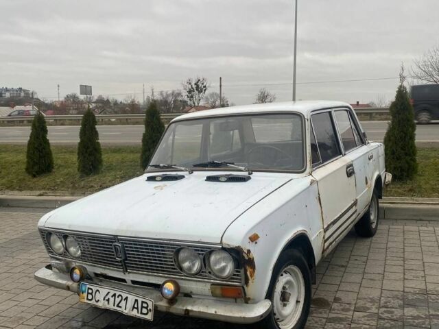 Белый ВАЗ 2103, объемом двигателя 0 л и пробегом 2 тыс. км за 426 $, фото 1 на Automoto.ua
